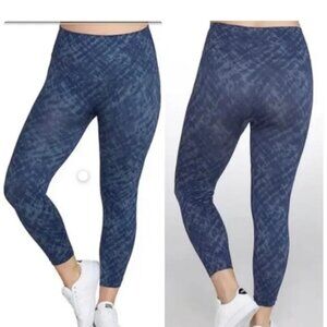 Spanx Look At Me Now Seamless Leggings XL